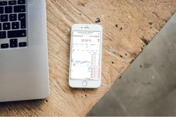 Singapore Mobile Brokerages: 5 Important Factors For Investors To Consider Before Opening An Account